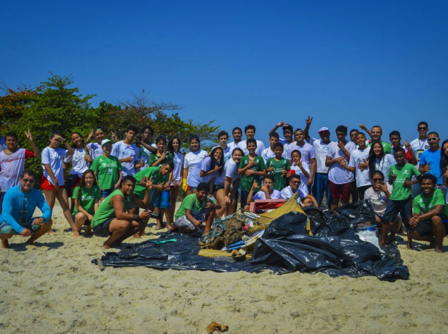 Dia Mundial de Limpeza de Rios e Praias na APA Baleia Sahy - ICC