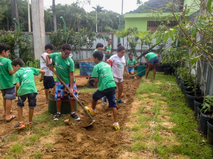 Projeto Estufa Horta Comunitária e Agricultura Orgânica na Vila Sahy