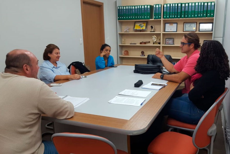 ICC e docentes do centro universitário módulo alinham trabalhos de pesquisa