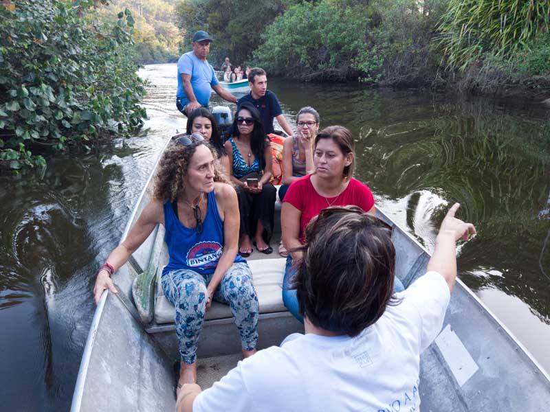 professores da rede municipal de ensino visitam a apa baleia sahy - ICC