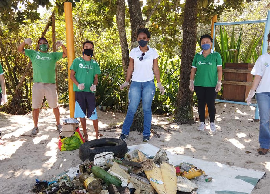 Dia Mundial de Limpeza de Praias e Rios e Praias em São Sebastião - ICC